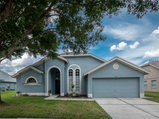 1521 Lions Club Dr, Brandon, FL 33511-8310