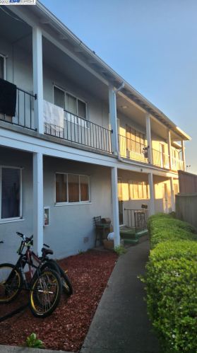 1021 17th St, Oakland, CA 94606-3029