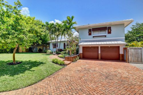145 Tangerine Trl, Delray Beach, FL 33444-4250