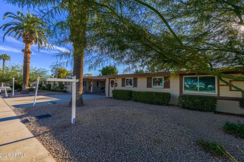 10507 Oakmont Dr, Sun City, AZ 85351-3531