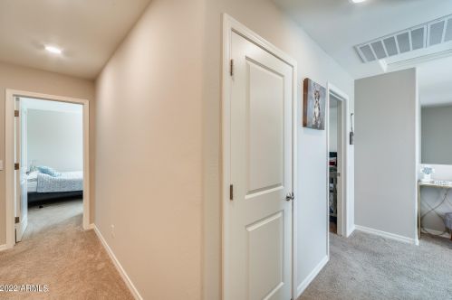 3929 79th Dr, Phoenix AZ  85043 exterior