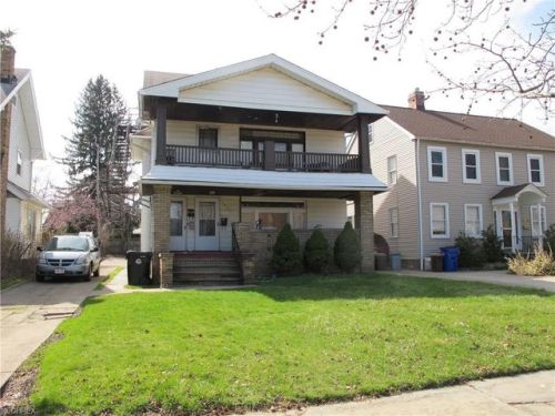 3820 157th St, Cleveland, OH 44111-5824