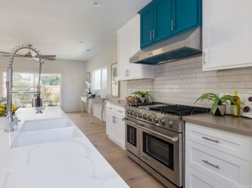 2011 Macarthur St, Rancho Palos Verdes CA  90275-1112 exterior