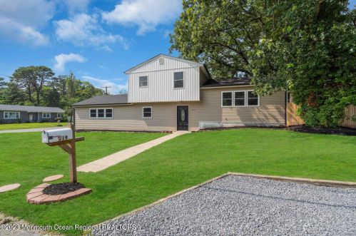319 Huxley Dr, Bricktown, NJ 08723-7151
