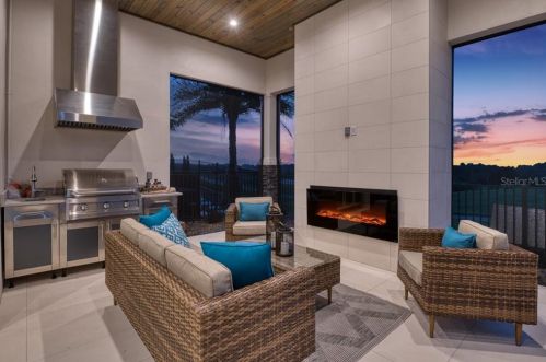 16035 Vetta Dr, Montverde FL  34756-3520 exterior