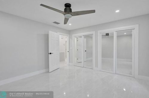 3850 36th Ave, Hollywood FL  33021-1900 exterior