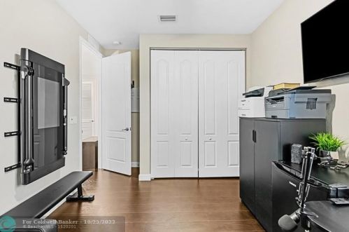 3812 Aspen Leaf Dr, Boynton Beach FL  33436-1700 exterior