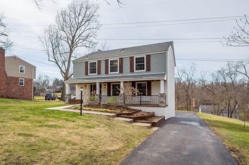 2360 Hidden Timber Dr, Pittsburgh, PA 15241-3306
