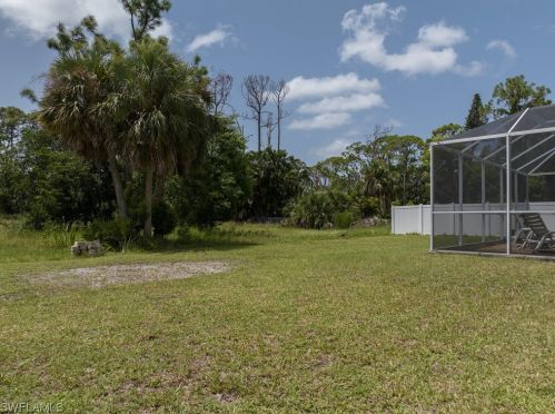 612 4th Ter, Cape Coral FL  33909-2002 exterior