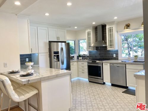 2695 Eucalyptus Ave, Long Beach CA  90806-2513 exterior