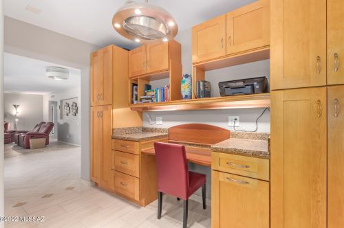 3721 Tres Lomas Dr, Tucson AZ 85749-9418 exterior