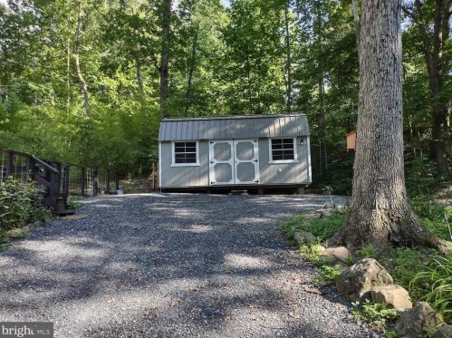 89 Rocky Mountain Ln, New Market VA  22844-3211 exterior