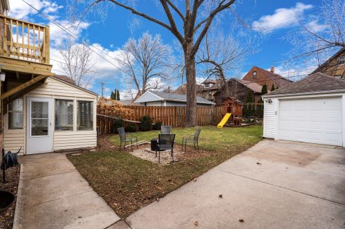 4234 Larkin St, Milwaukee WI 53211-1558 exterior