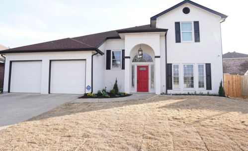 10517 Maria Dr, Fort Worth, TX 76108-4683