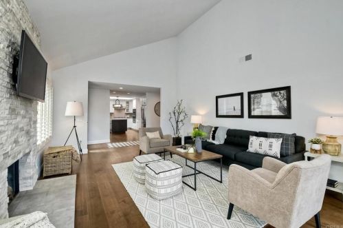 1763 Gascony Rd, Encinitas CA  92024-1226 exterior