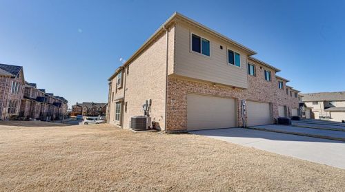2575 Sarah Ln, Frisco, TX 75056-3932