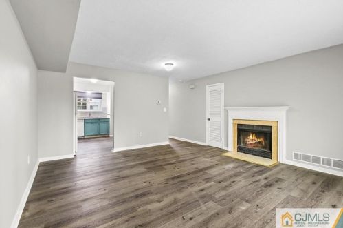 706 Darlington Dr, Old Bridge NJ 08857-3230 exterior