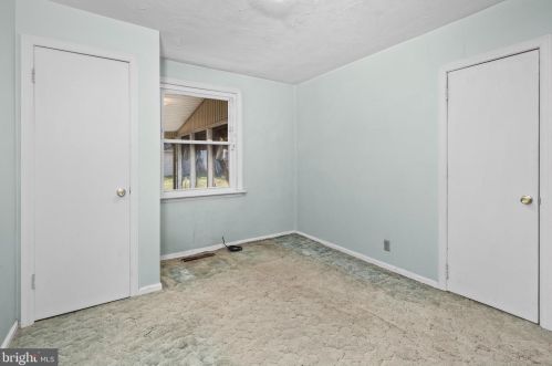 366 Clements Bridge Rd, Runnemede NJ  08078-1919 exterior