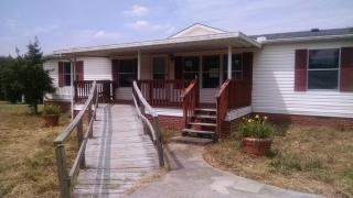 4443 Pea Ridge Rd, Maryville, TN 37804-3923