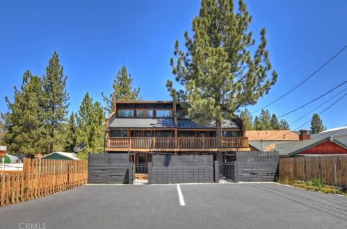 1125 Big Bear Blvd, Big Bear City CA  92314-9277 exterior