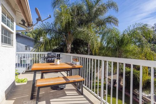 1118 Knollcrest Dr, Covina CA  91724-3432 exterior