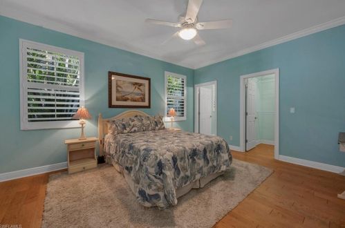 5059 Cerromar Dr, Naples FL  34112-7922 exterior