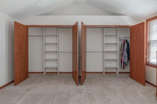 3442 Red Pine Ct, Darbydale OH  43123-3819 exterior