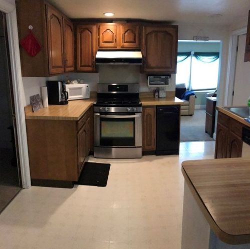 27 Mcarthur Ln, Marshfield MA  02050-3608 exterior