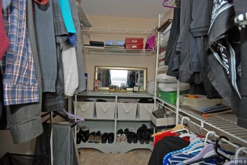 601 Mark Twain Way, Mahwah NJ  07430-3475 exterior