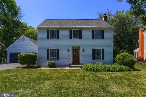 9 Oxford Ct, Tolna, PA 17349-9680