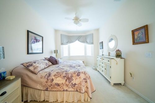 6713 Calumet Dr, Naples FL 34113-1608 exterior