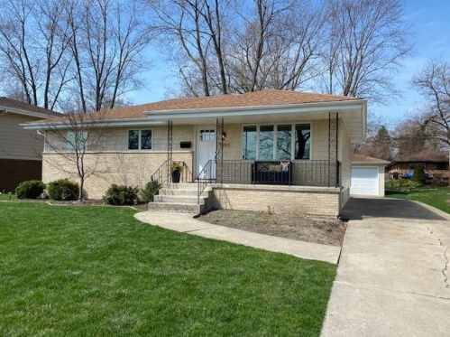 7980 Beech Ave, Hammond, IN 46324-3218