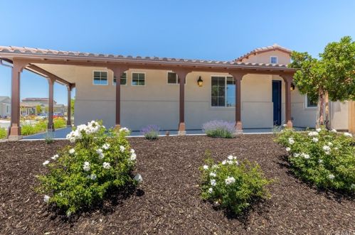 215 Headwaters Rd, Templeton, CA 93465-5132