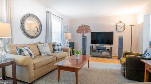 1749 Walnut St, Lansdale PA  19446-1136 exterior