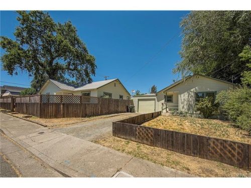 270 15th St, Lakeport, CA 95453-3634