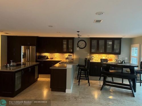 2551 Racquet Club Dr, Palm City FL  34990-2304 exterior