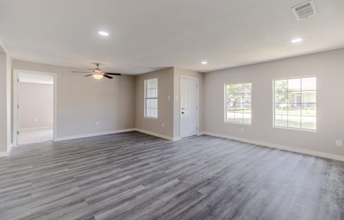 3901 Oneal St, Greenville TX  75401-5035 exterior