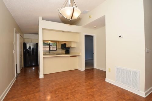 107 Frederick Ave, Lake Mary FL  32746-2811 exterior