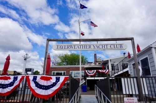 155 Brewster St, Bridgeport CT  06605-3149 exterior