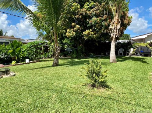 8391 15th Ct, Hollywood, FL 33024-4973