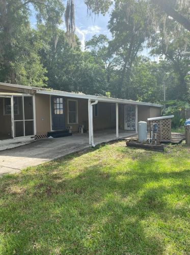 31700 Orange St, Mount Plymouth, FL 32776-8520