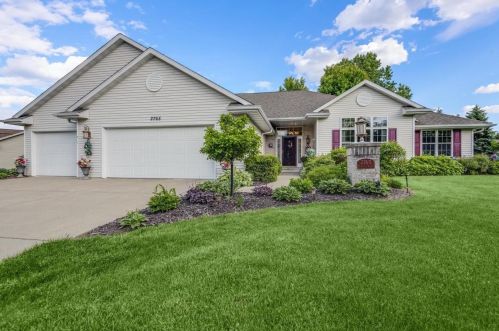 2765 Heartland Ter, Green Bay, WI 54313-7190