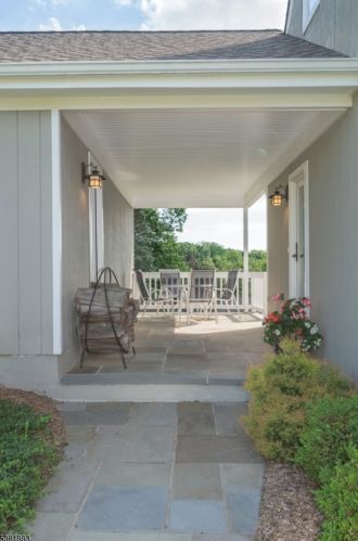 327 Longview Acres Ct, Fredon NJ  07860-6210 exterior