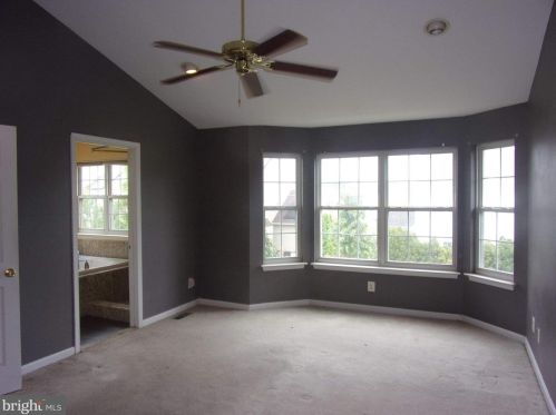 893 Ashburn Way, Auburn NJ  08085-4020 exterior