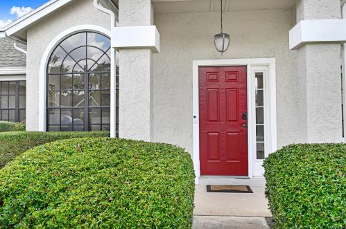 4370 Westlake Dr, Titusville FL  32780-5995 exterior