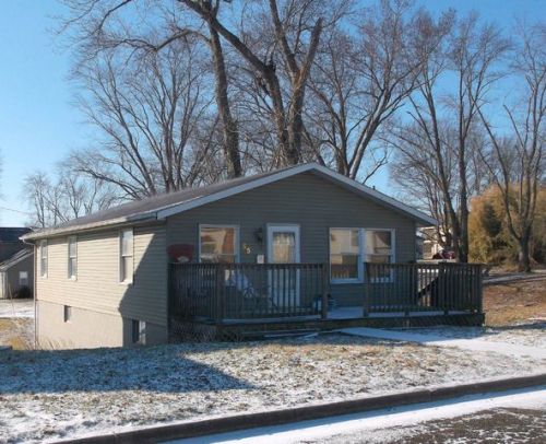 65 Vine St, Jackson, OH 45640-1257