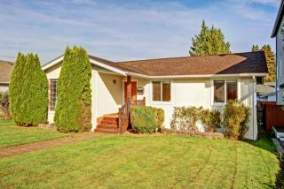 8526 118th St, Seattle, WA 98178-4023