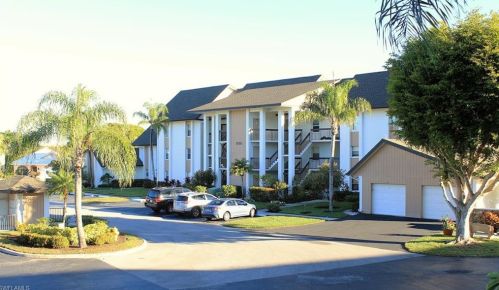 1510 Imperial Golf Course Blvd, Naples FL  34110-1011 exterior