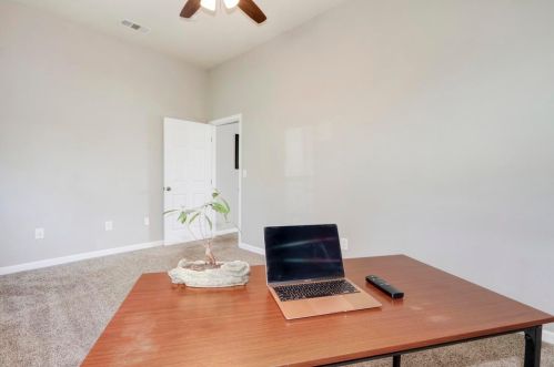 9665 Kent St, Elk Grove CA  95624-2432 exterior