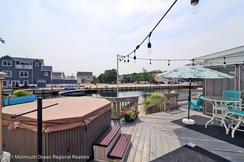 88 Moorage Ave, Berkeley Township NJ  08721-1878 exterior